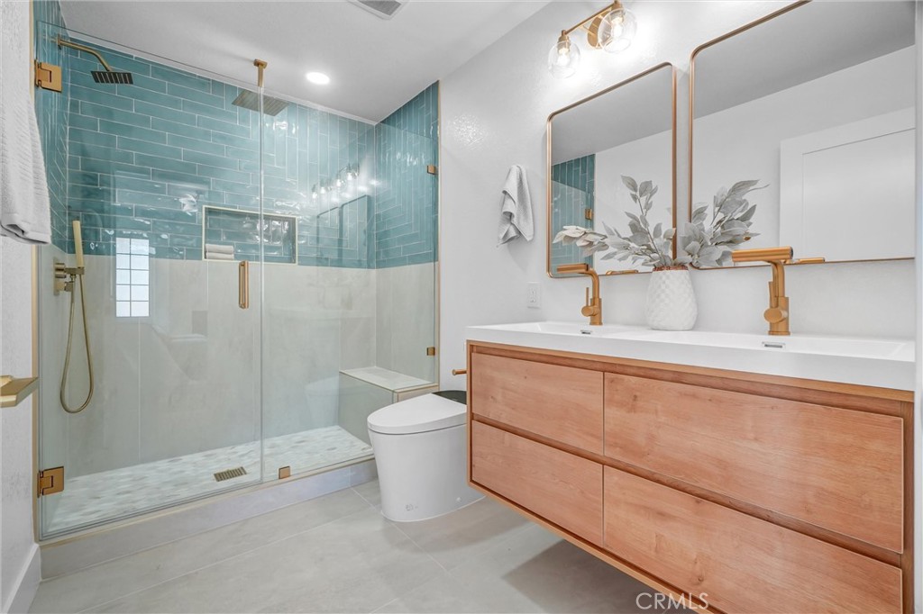 511 S Wilde Property Photo 4