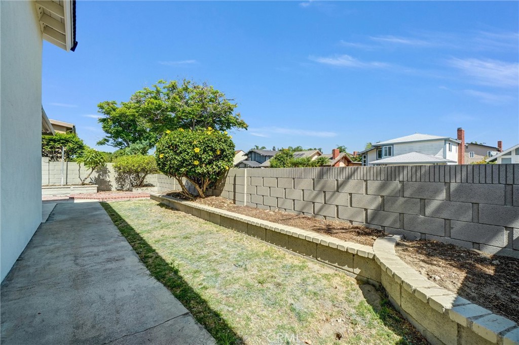 511 S Wilde Property Photo 43