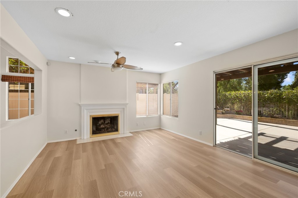 2163 Sun Ridge Drive Property Photo 14