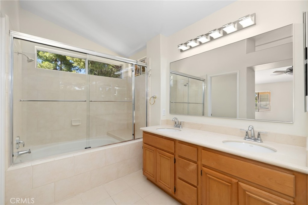 2163 Sun Ridge Drive Property Photo 24