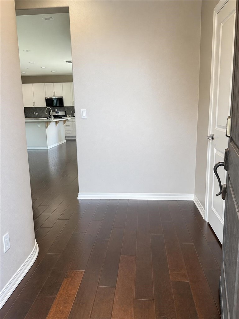 2308 Navigation Circle Property Photo 3