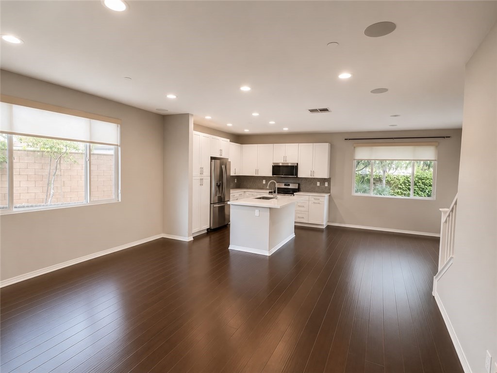 2308 Navigation Circle Property Photo 4