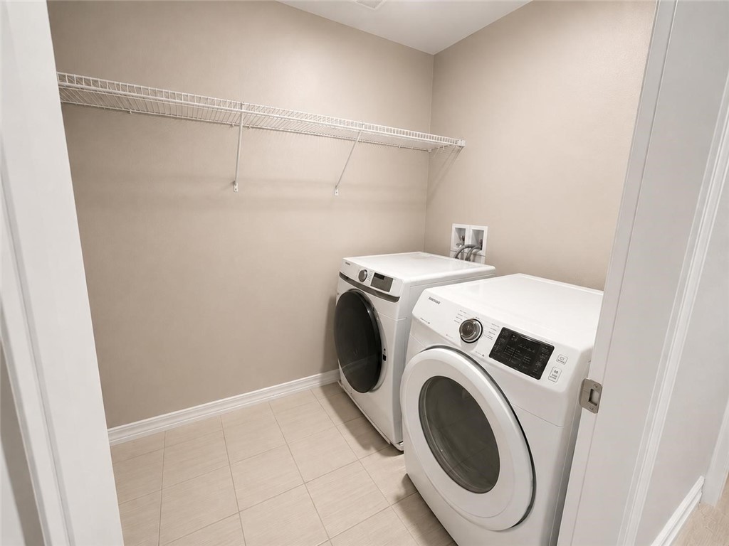 2308 Navigation Circle Property Photo 16
