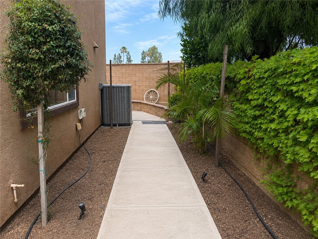 2308 Navigation Circle Property Photo 22