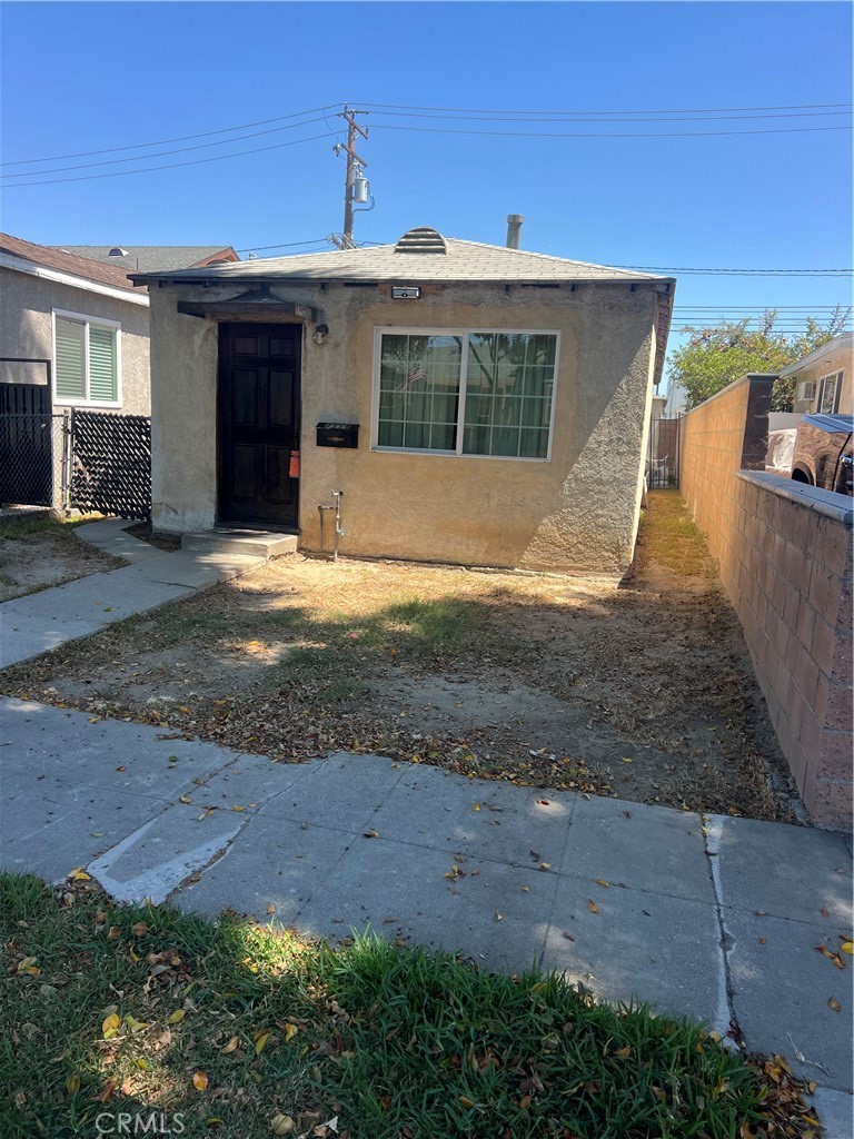 2114 Cowlin Property Photo 1