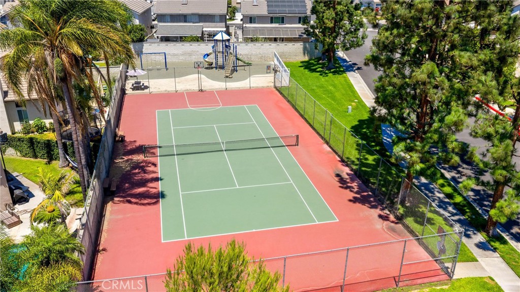 307 Aqueduct Court Property Photo 21