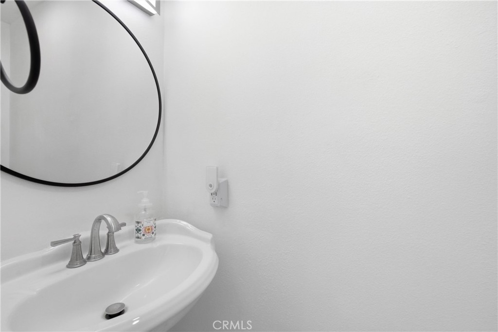 23500 Maribel Property Photo 12