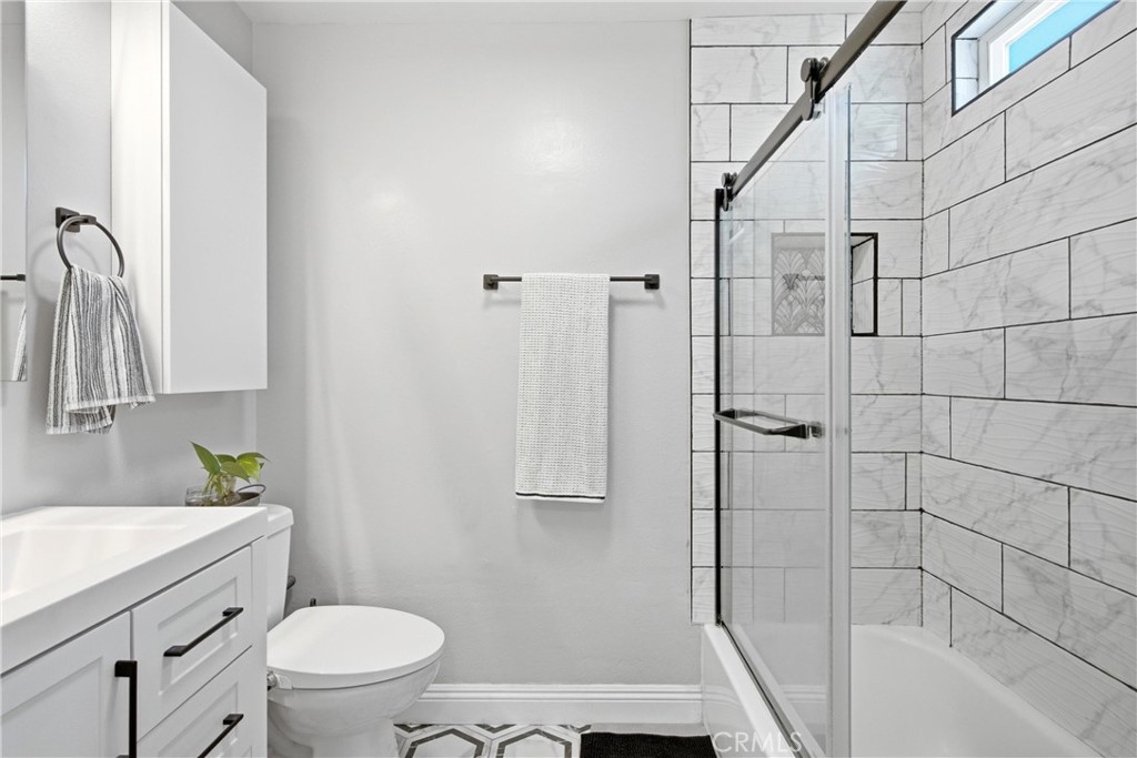 23500 Maribel Property Photo 14