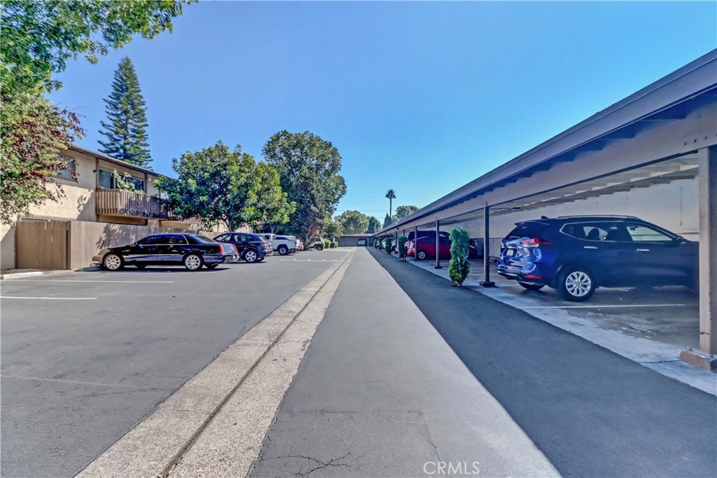 3050 S Bristol 4d Property Photo 18