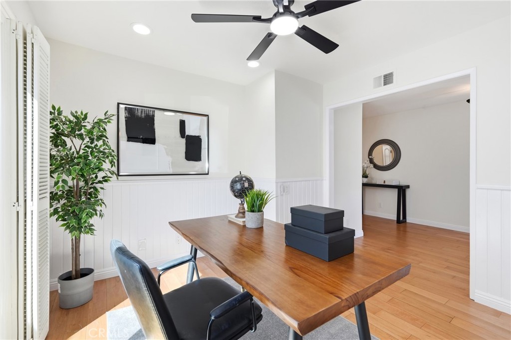 28282 Zarza Property Photo 8