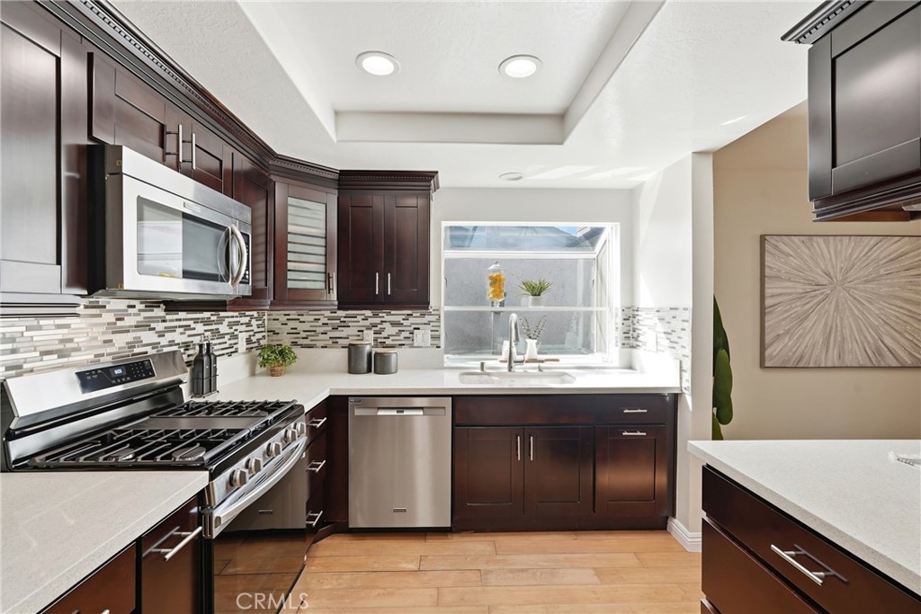 28282 Zarza Property Photo 17