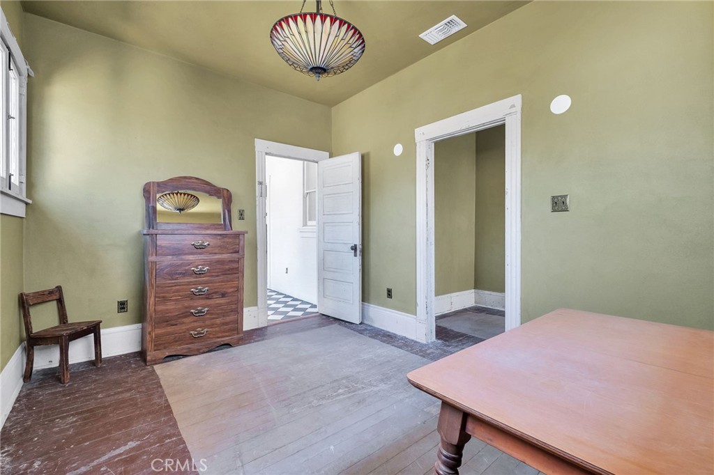 6307 Friends Property Photo 30