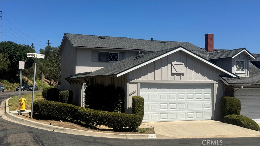 6622 Bridle Property Photo 1