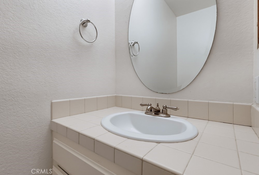 1355 Loma Avenue 311 Property Photo 34