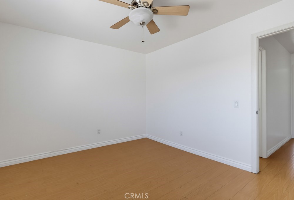 1355 Loma Avenue 311 Property Photo 42