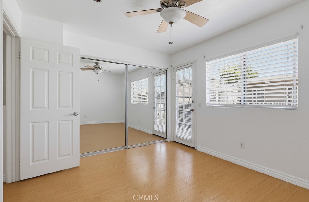 1355 Loma Avenue 311 Property Photo 44