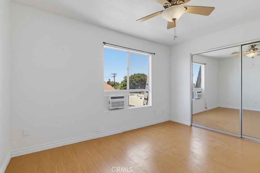 1355 Loma Avenue 311 Property Photo 47