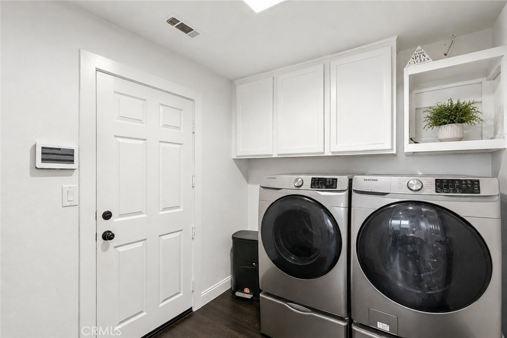 3944 Bennett Avenue Property Photo 14