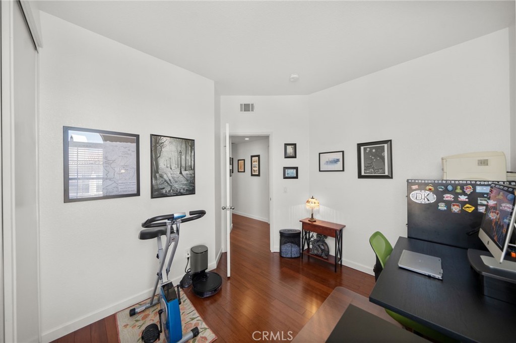 8086 E Venice Property Photo 24