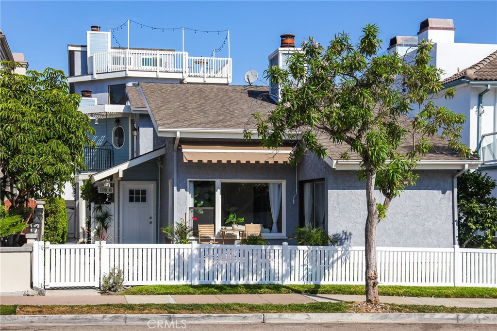 119 2nd Street Property Photo