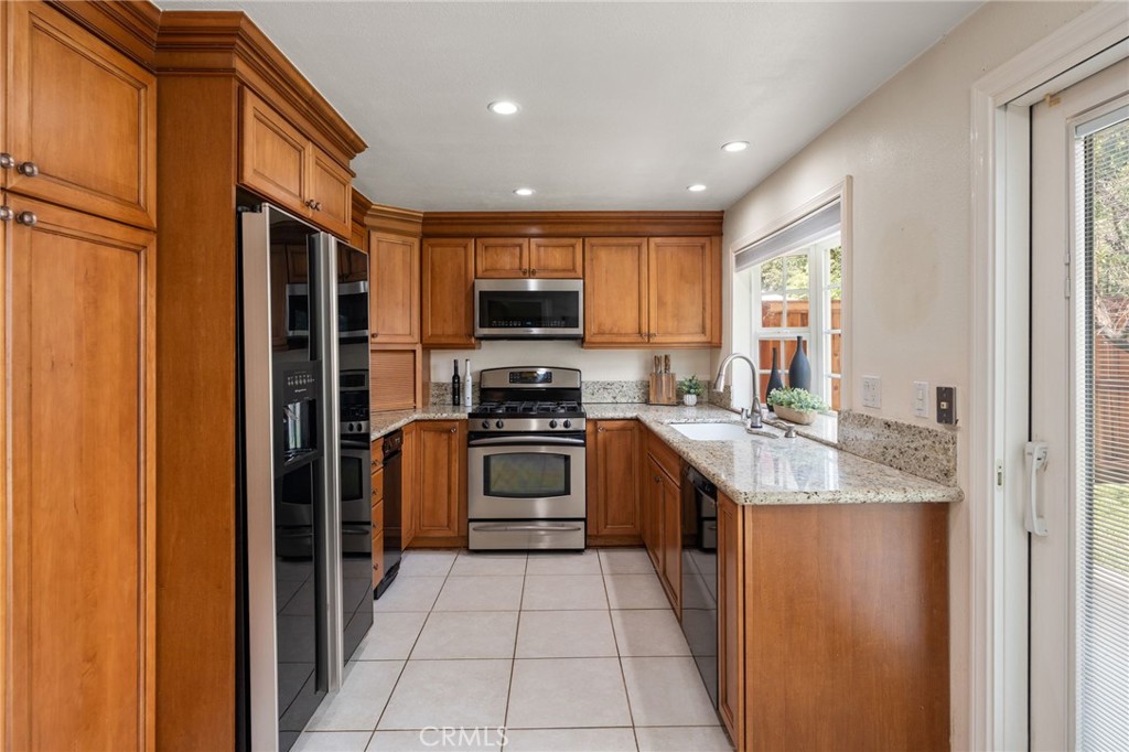 1825 W Las Palmas Circle Property Photo 15