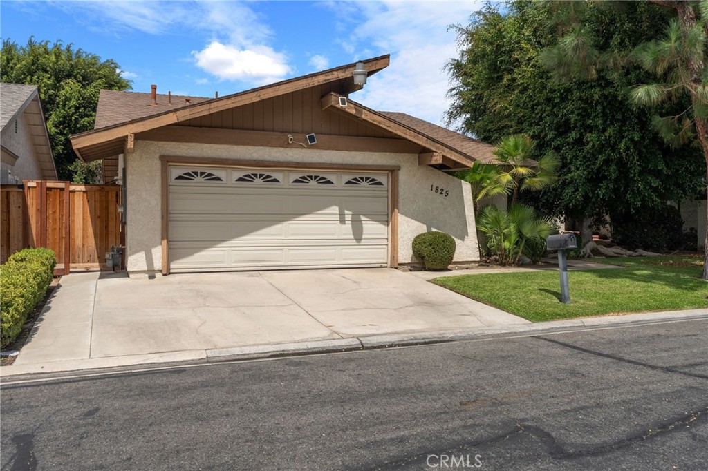 1825 W Las Palmas Circle Property Photo 27