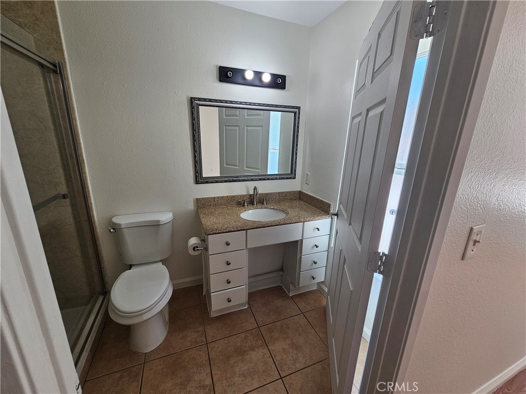 4552 Cheviot Property Photo 6