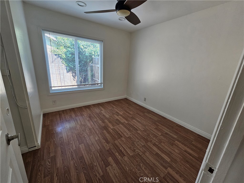 4552 Cheviot Property Photo 8