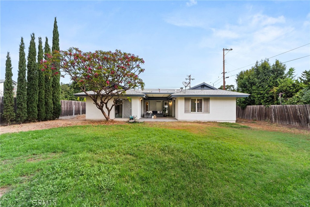 2342 E La Veta Property Photo 30