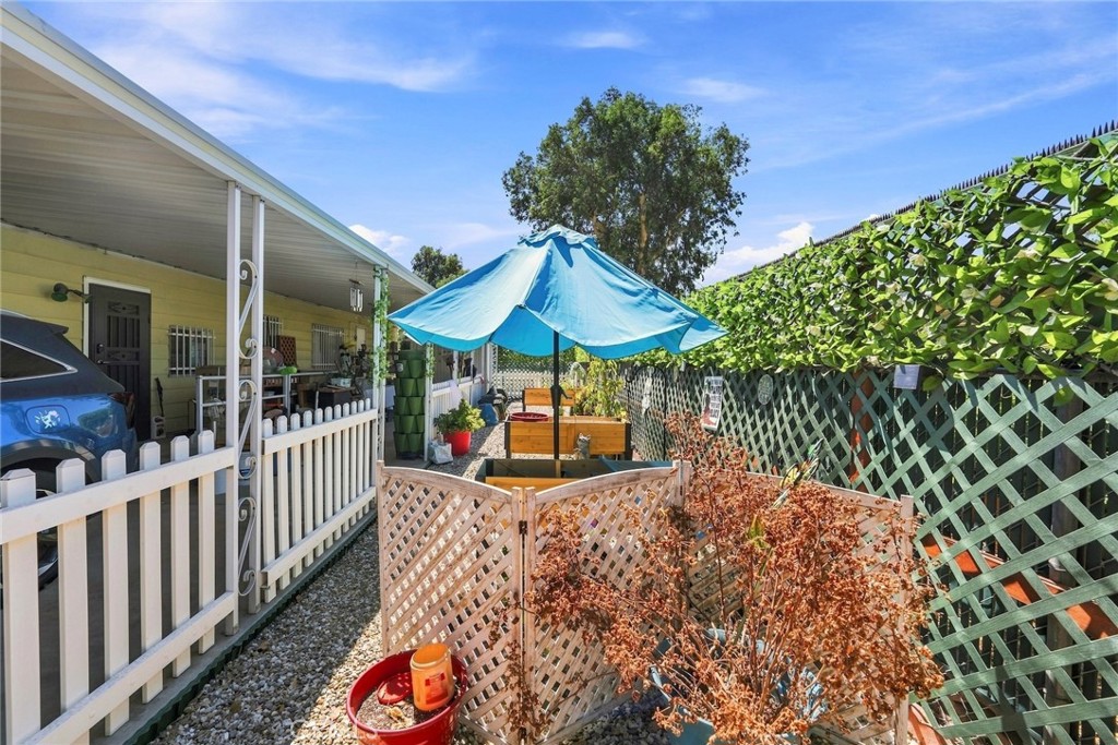 643 Mariposa Property Photo 51