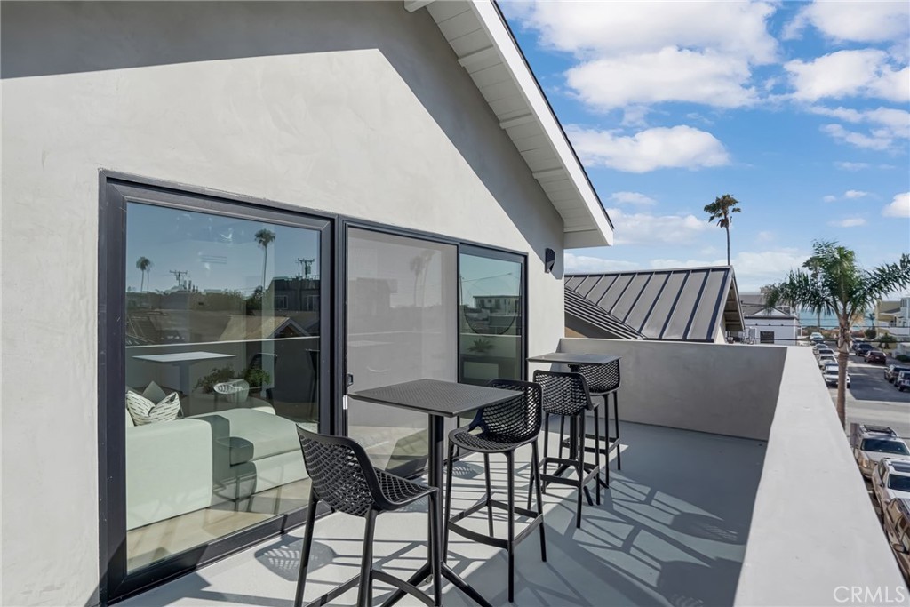 58 66th Property Photo 6