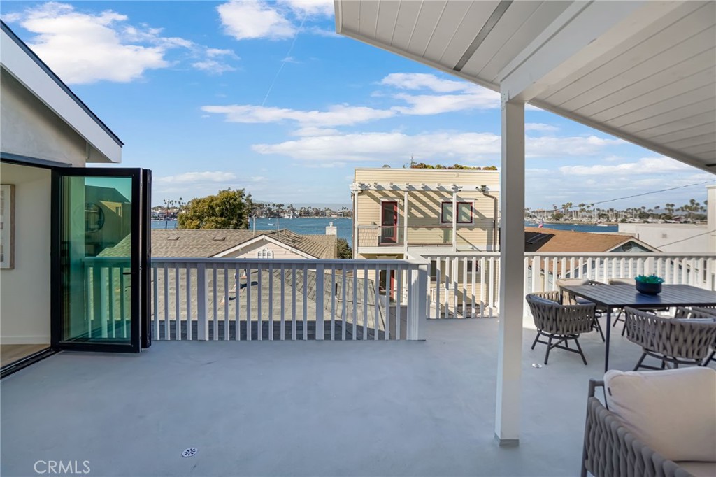 58 66th Property Photo 10