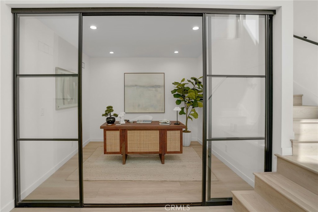 58 66th Property Photo 21