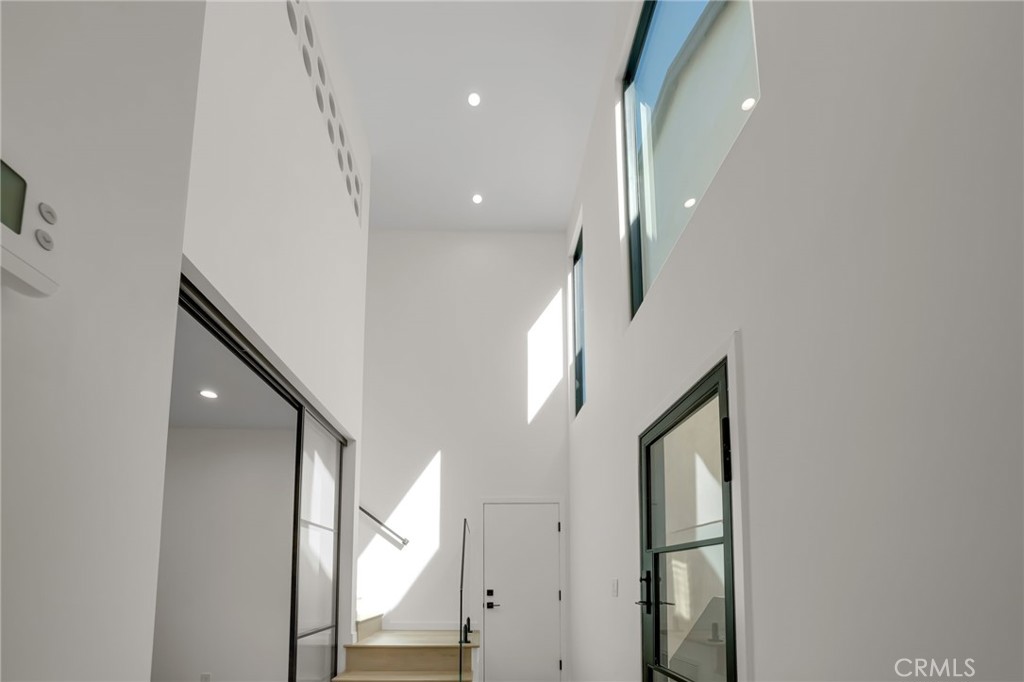 58 66th Property Photo 29