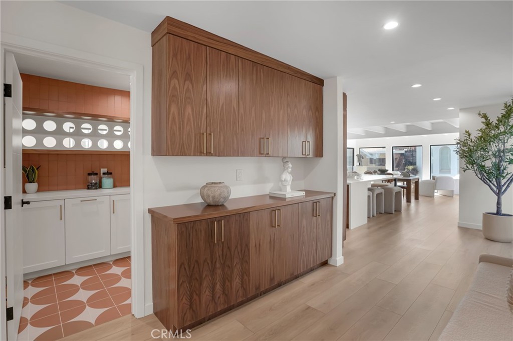 58 66th Property Photo 30