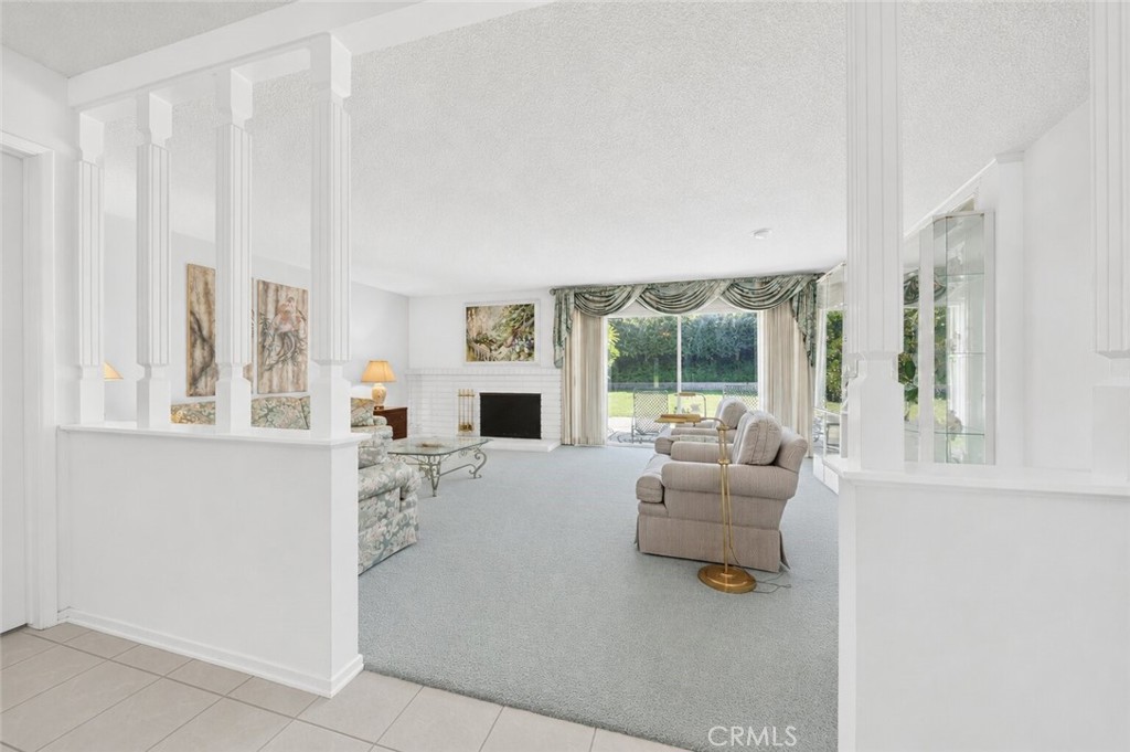 535 Papyrus Property Photo 7