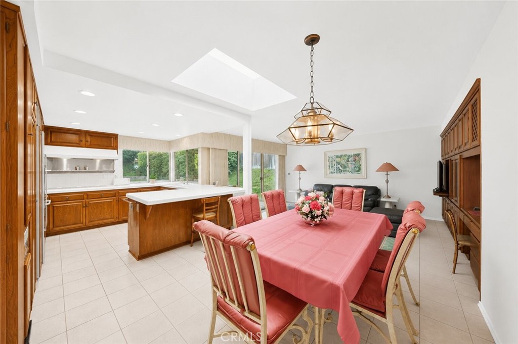 535 Papyrus Property Photo 8
