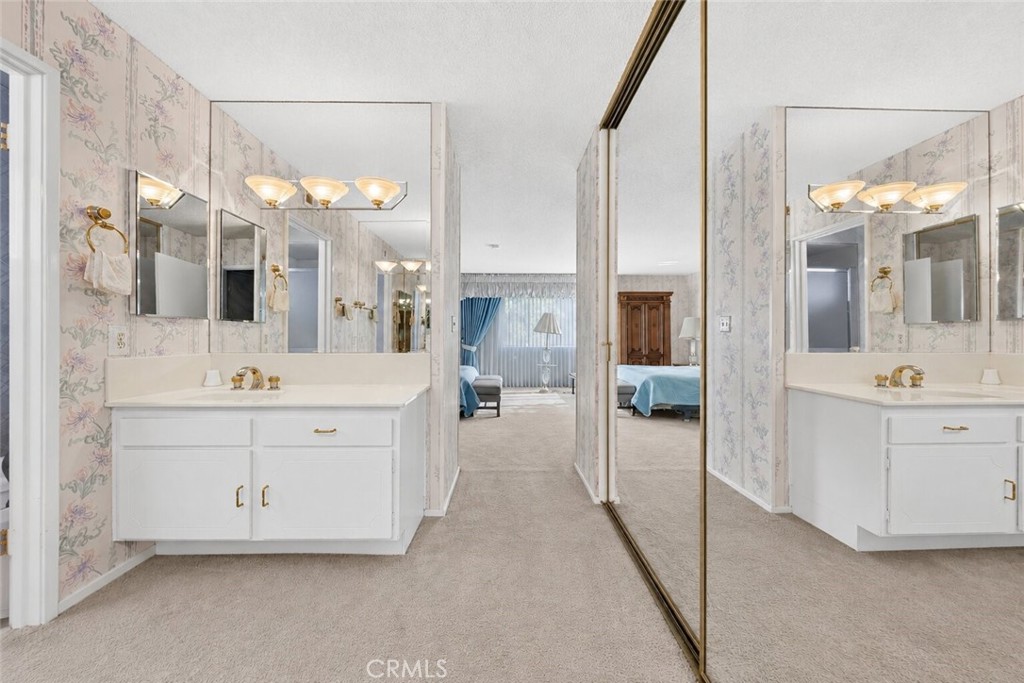 535 Papyrus Property Photo 17