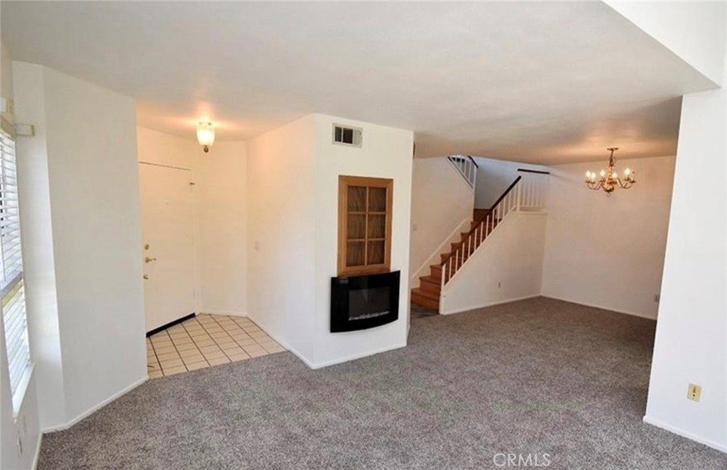 864 Carlton Privado Property Photo 2