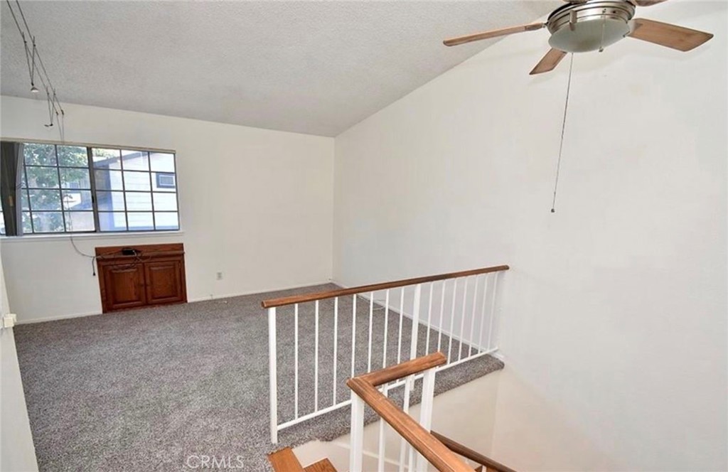 864 Carlton Privado Property Photo 4