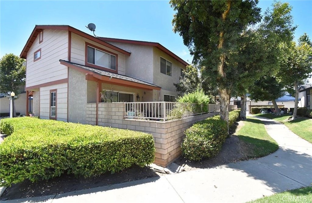 864 Carlton Privado Property Photo 7