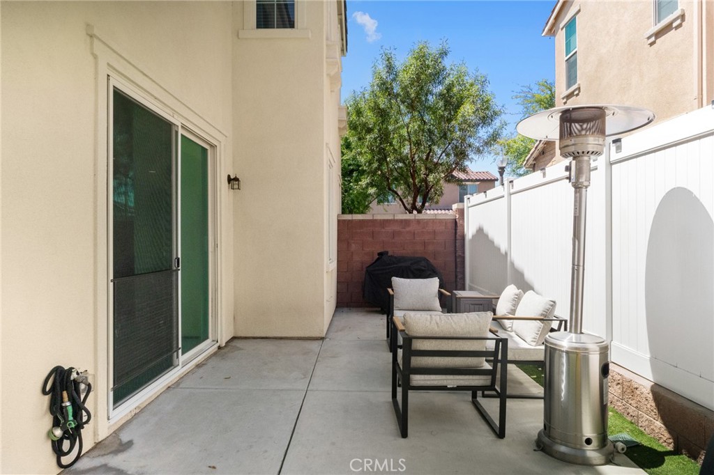 16411 Globetrotter Property Photo 9