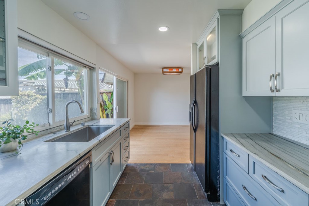 13951 Falmouth Property Photo 11