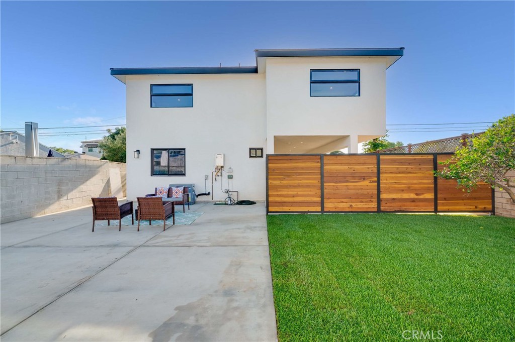 3511 Rose Property Photo 23