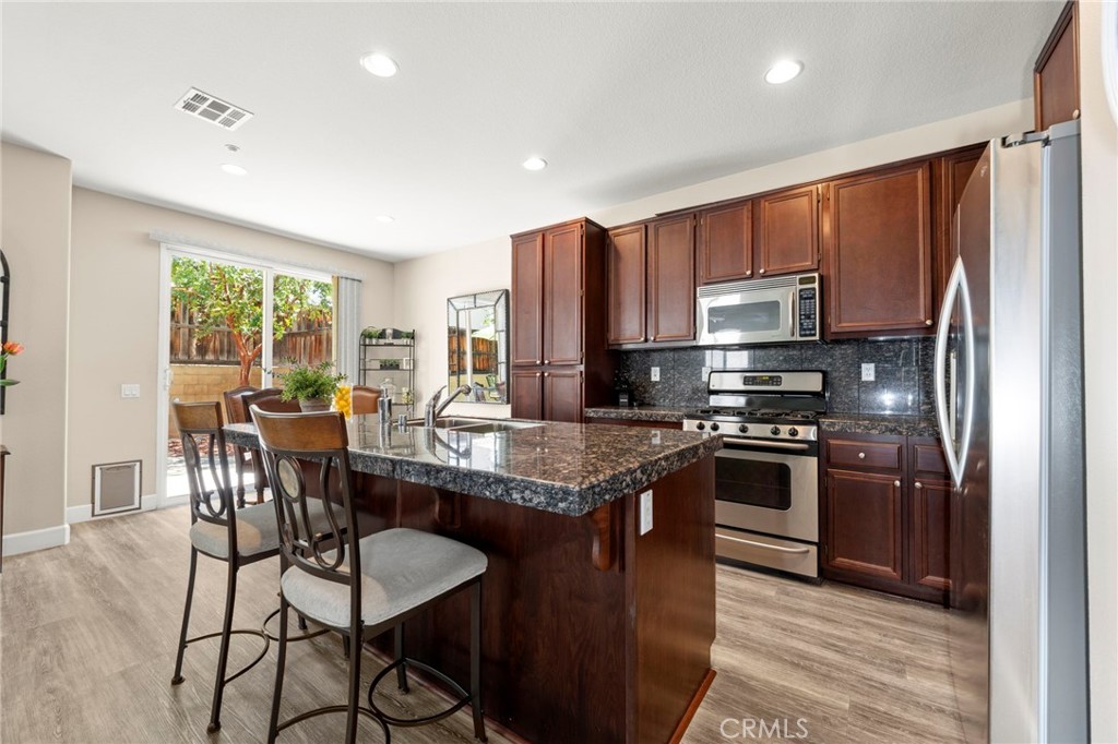 78 Crocus Property Photo 6