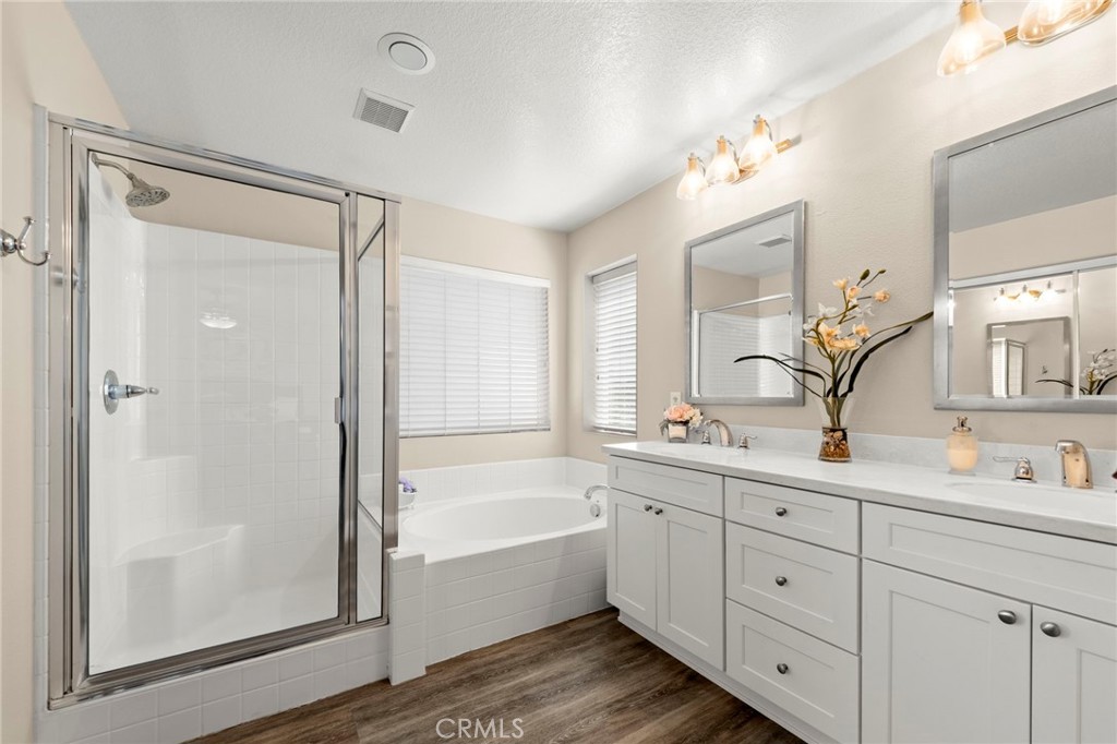 78 Crocus Property Photo 26