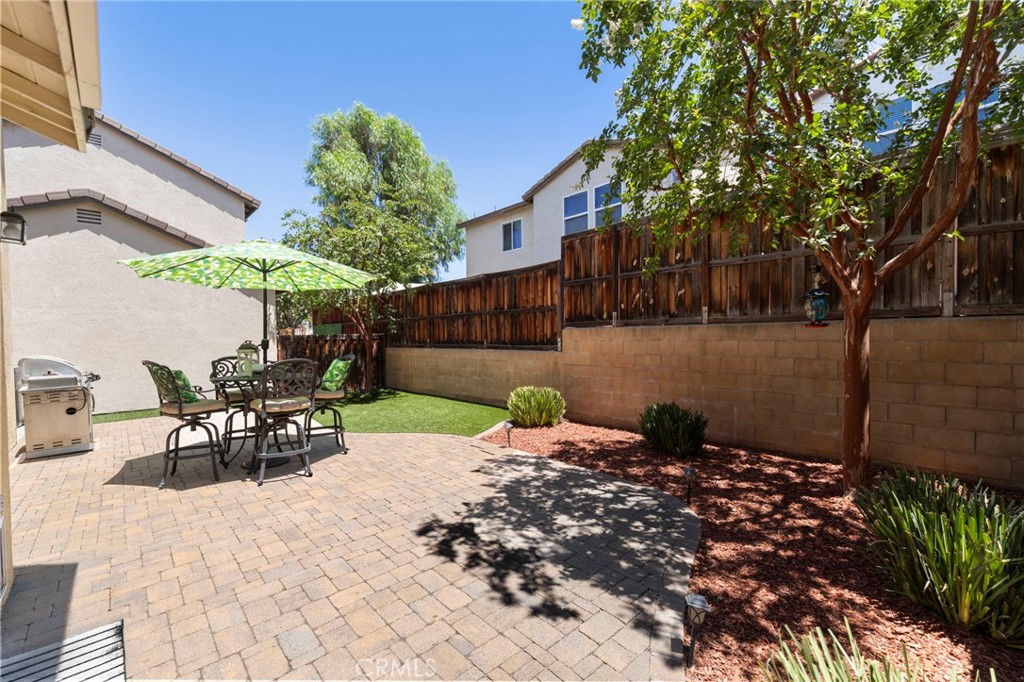 78 Crocus Property Photo 32
