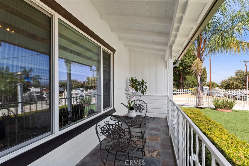 14502 Broadway Property Photo 8