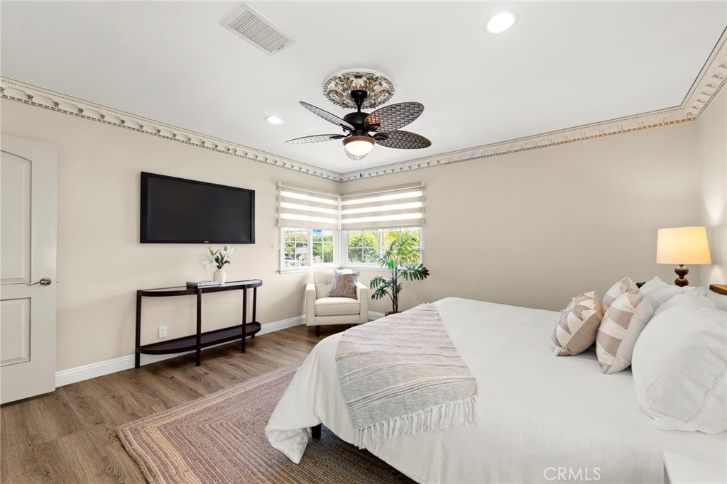 14502 Broadway Property Photo 18