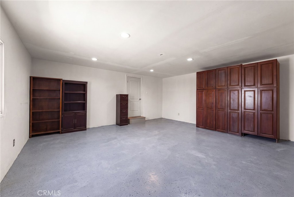 14502 Broadway Property Photo 31